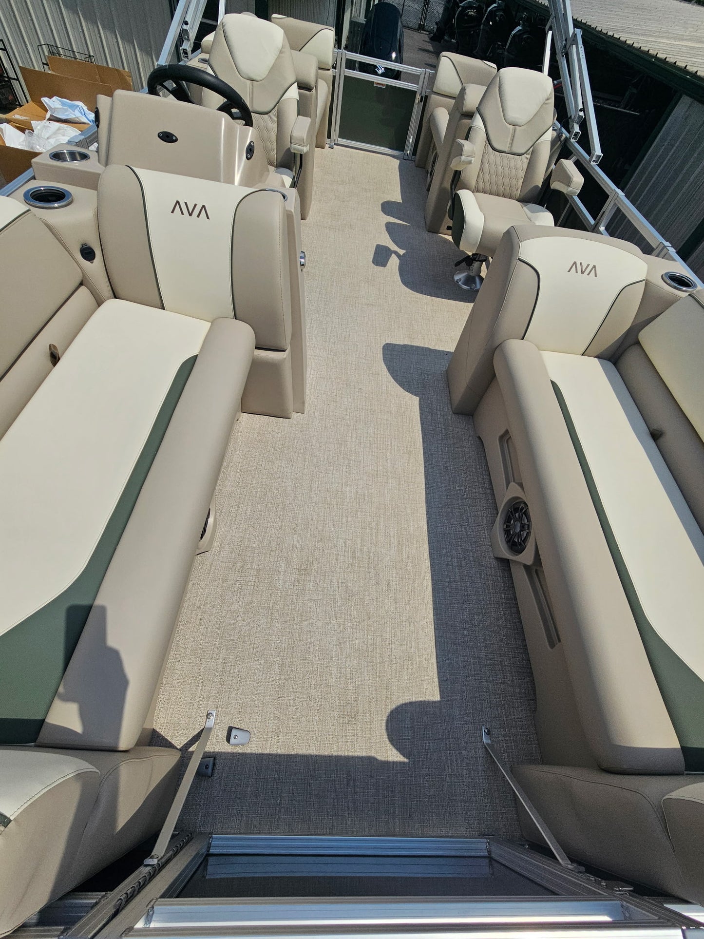 2026 Avalon Venture 2180 QL
