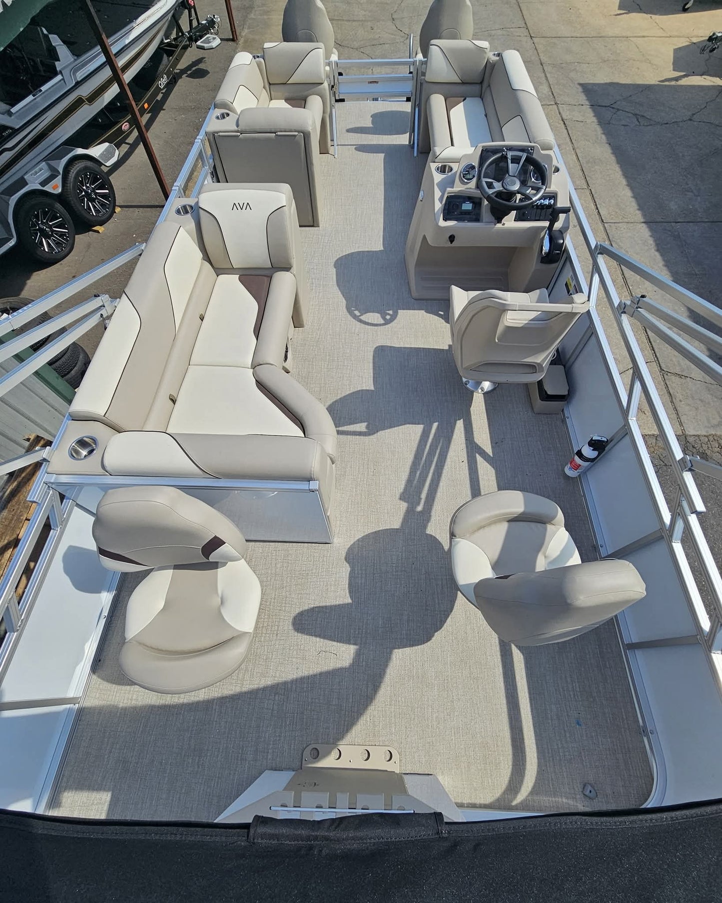 2026 Avalon Venture 2380 Fish N Cruise