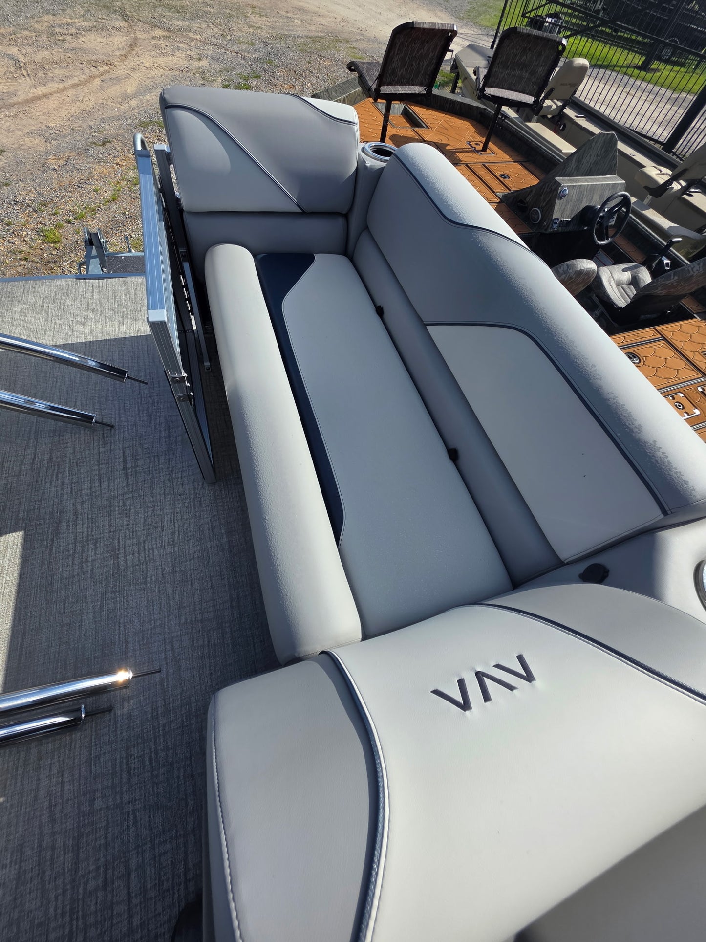 2026 Avalon Venture 2180 Quad Lounge Pontoon
