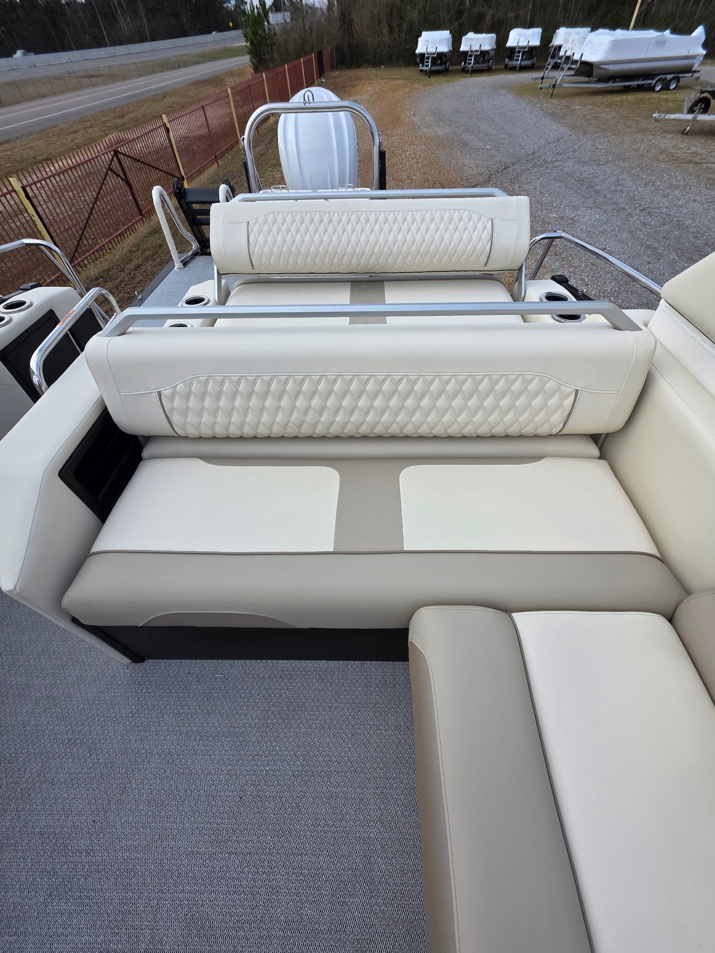 2026 Avalon 2585 Excaliber LTD Flex Lounge