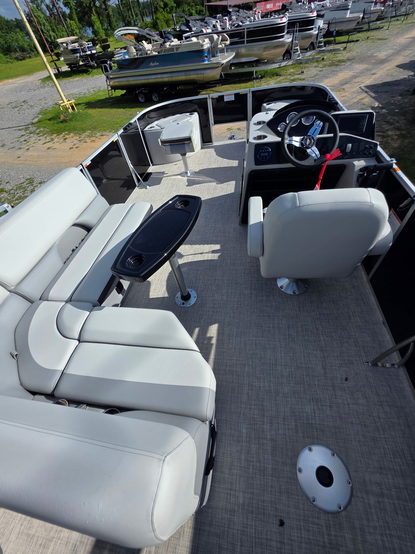 2026 SunCatcher 20 F Pontoon