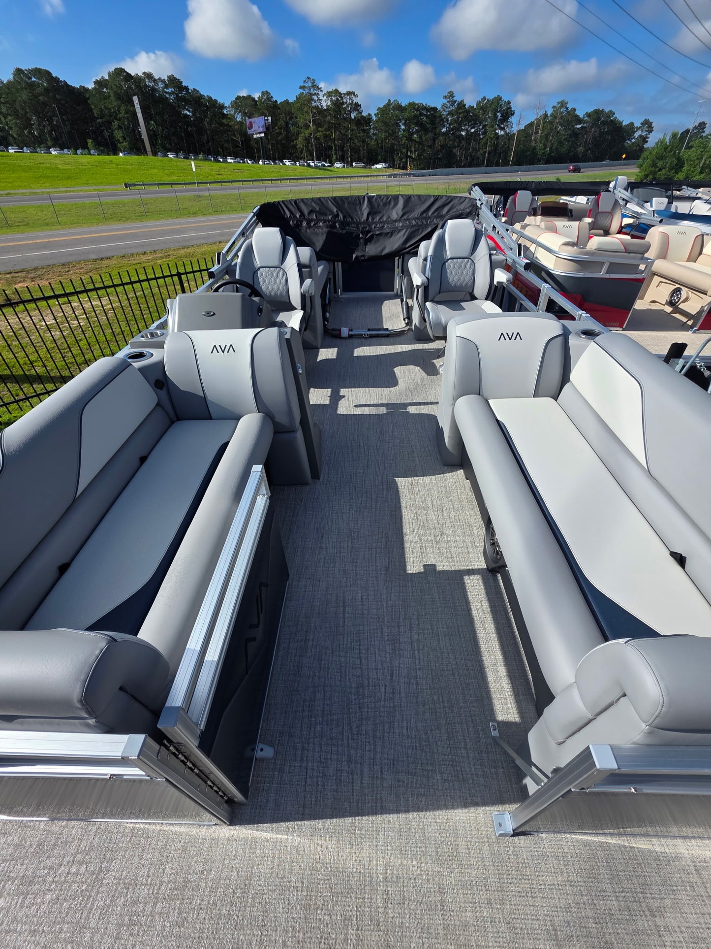2026 Avalon Venture 2180 Quad Lounge Pontoon