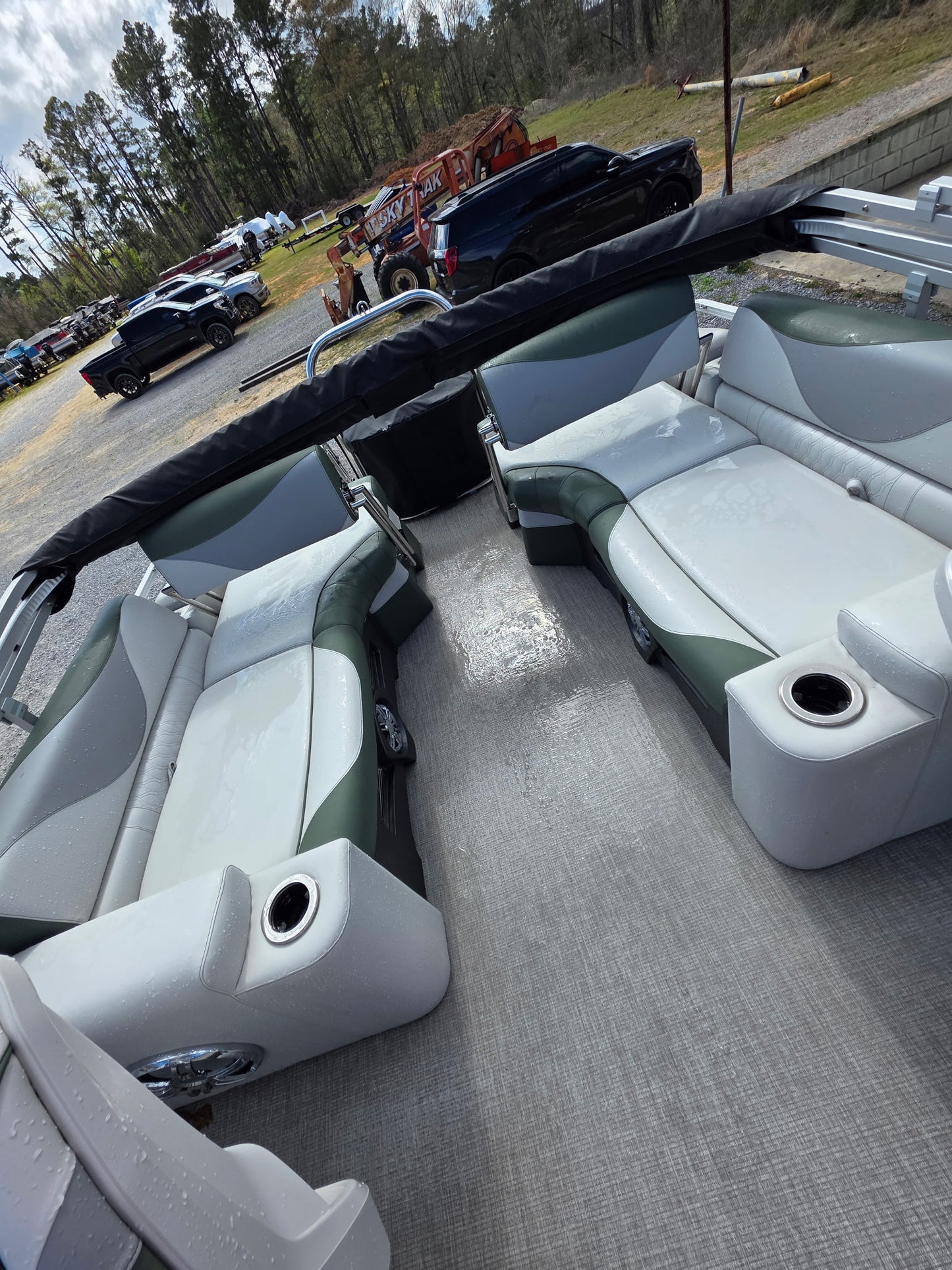 2026 Avalon 2385 LSZ QLS