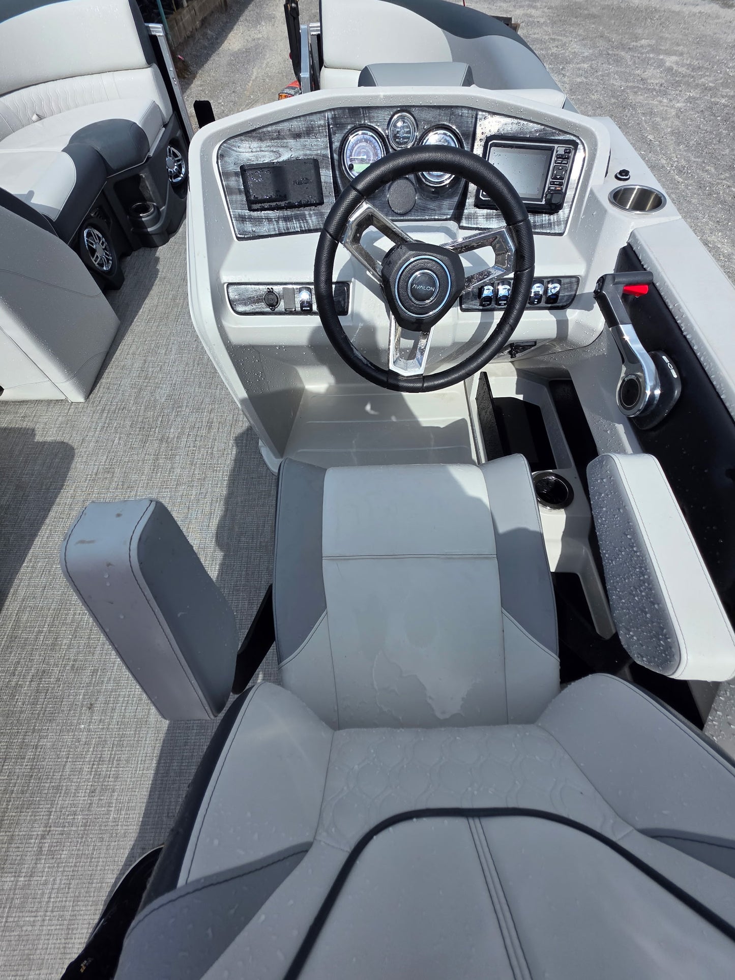 2026 Avalon 2185 LSZ Elite