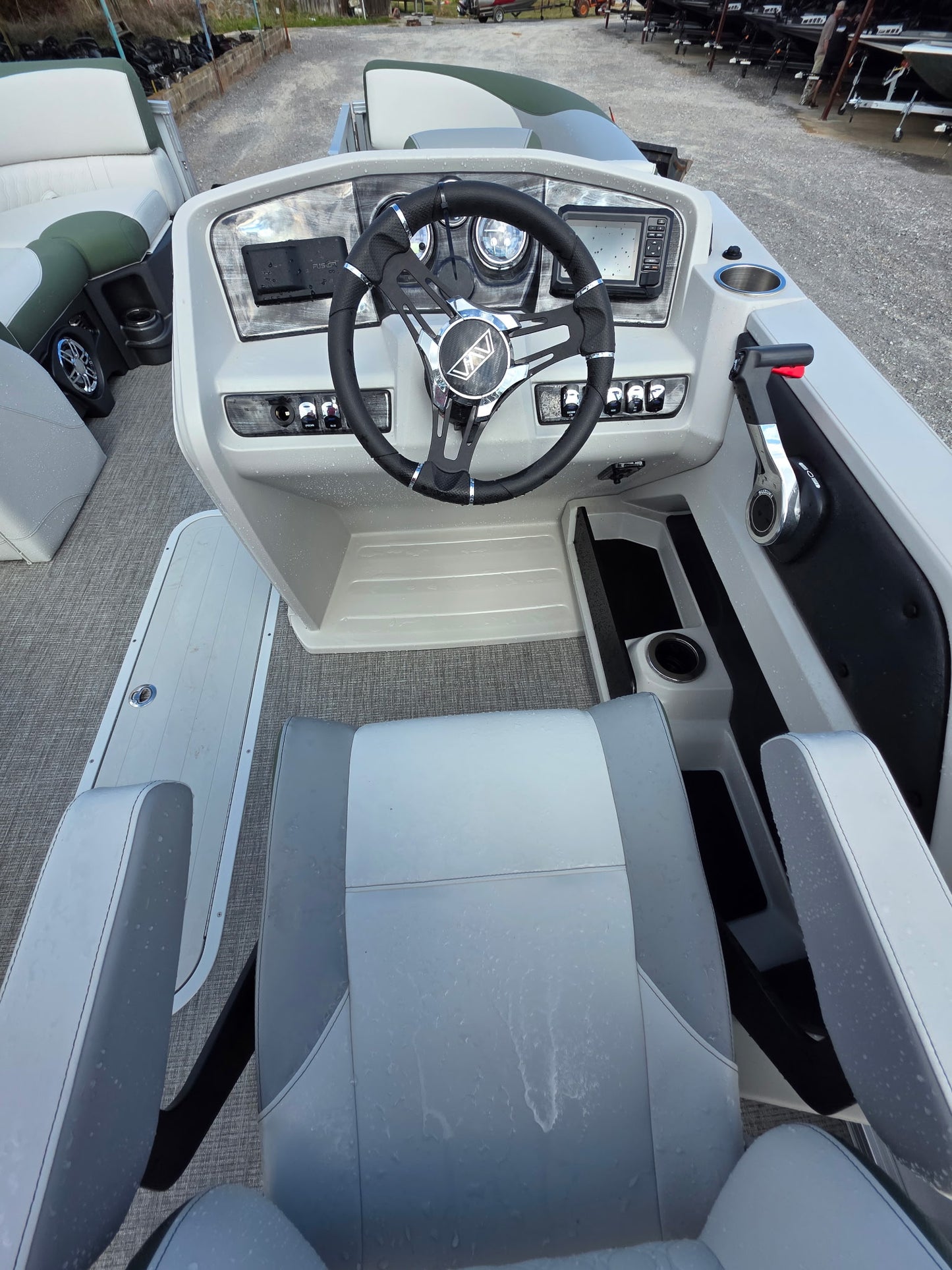 2026 Avalon 2385 LSZ QLS