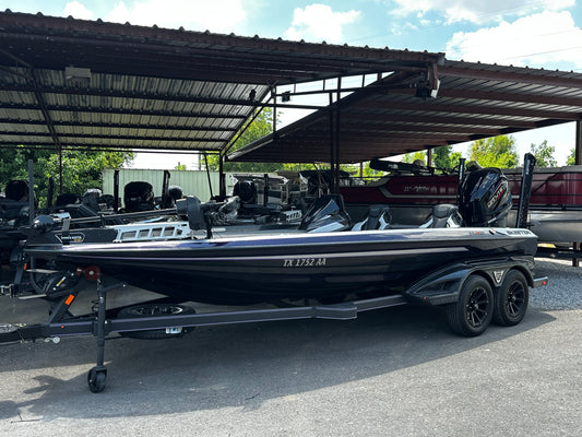 2025 SKEETER FXR21 - Purple (Demo)